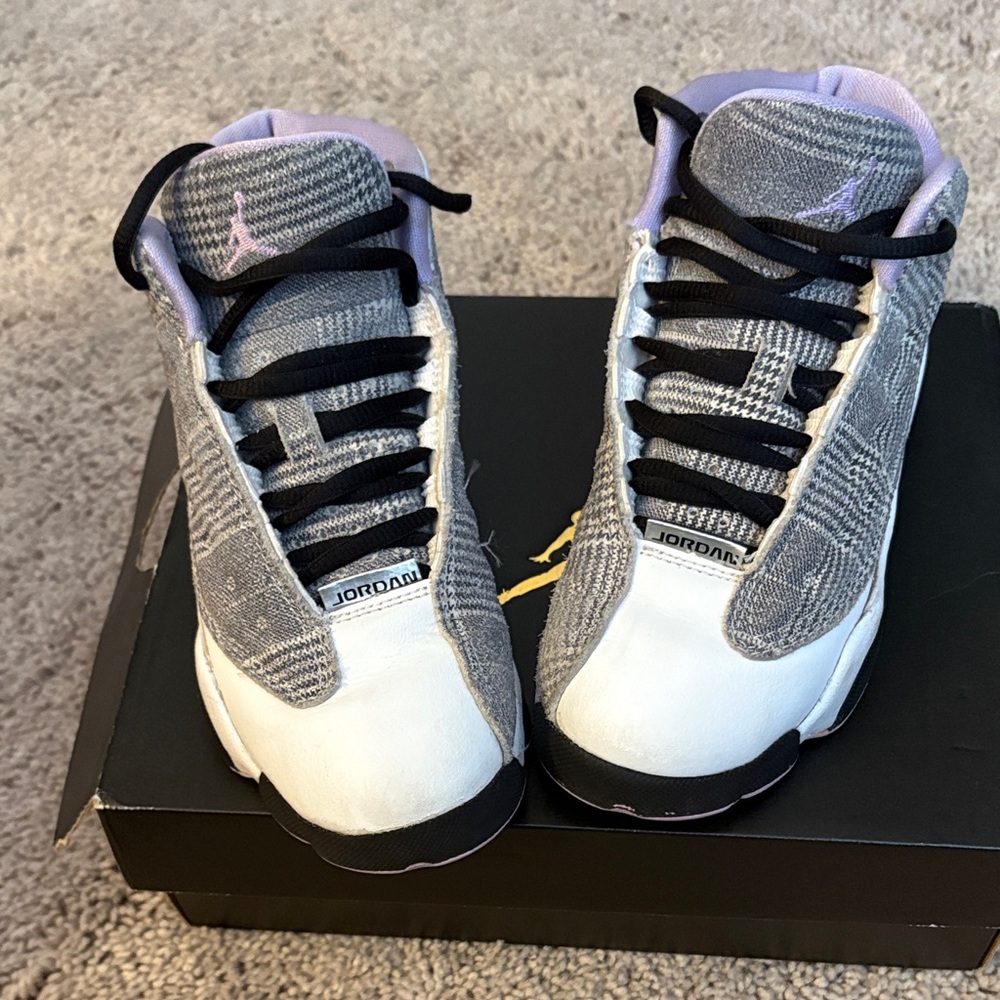 Kids' Gray & Lilac Fashion Sneakers - Air Jordan